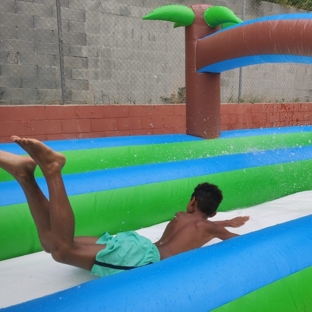 Inflable Aquàtics